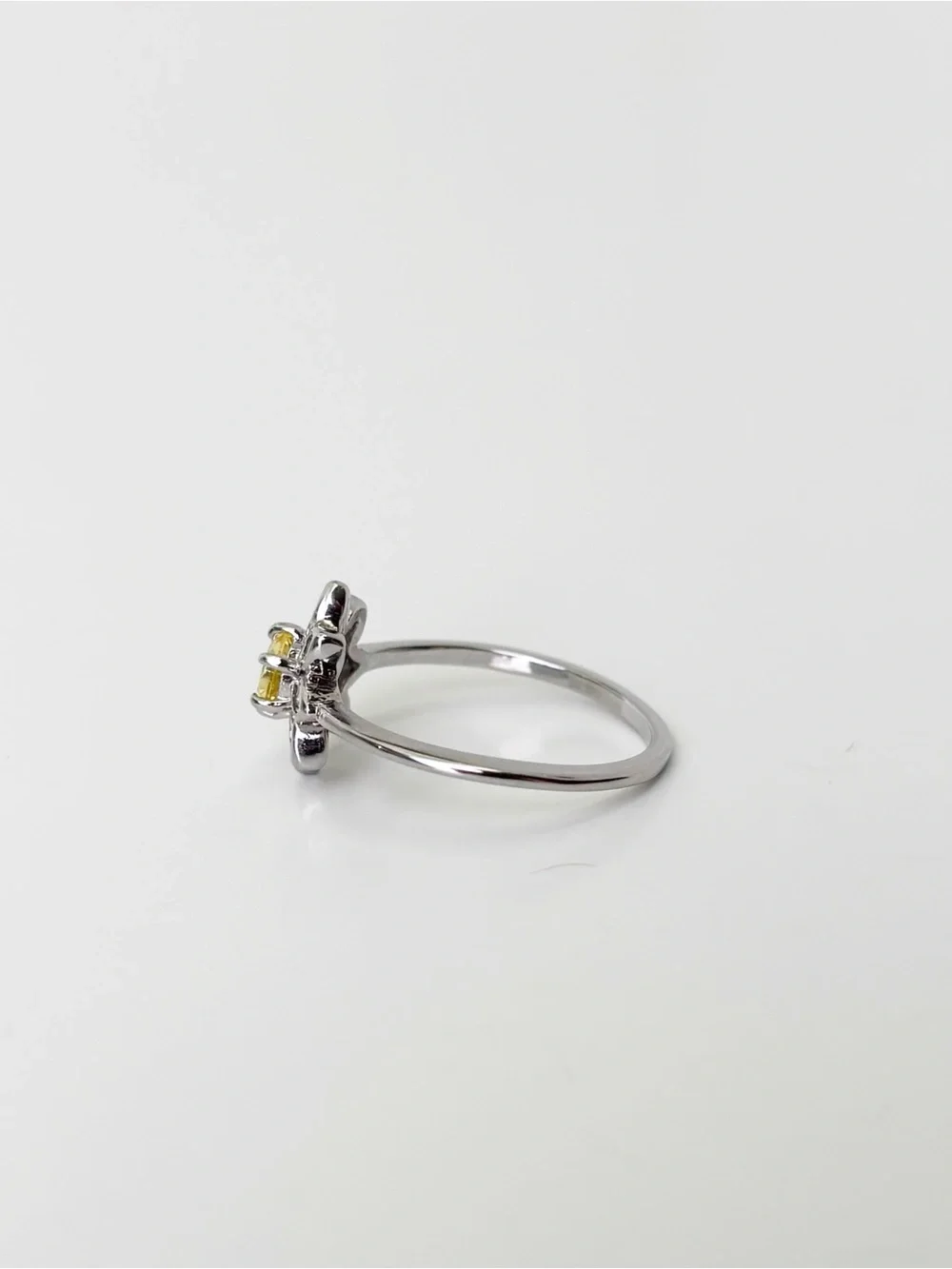 Sterling Silver Daisy Ring with Yellow Center Stone Cubic Zircon